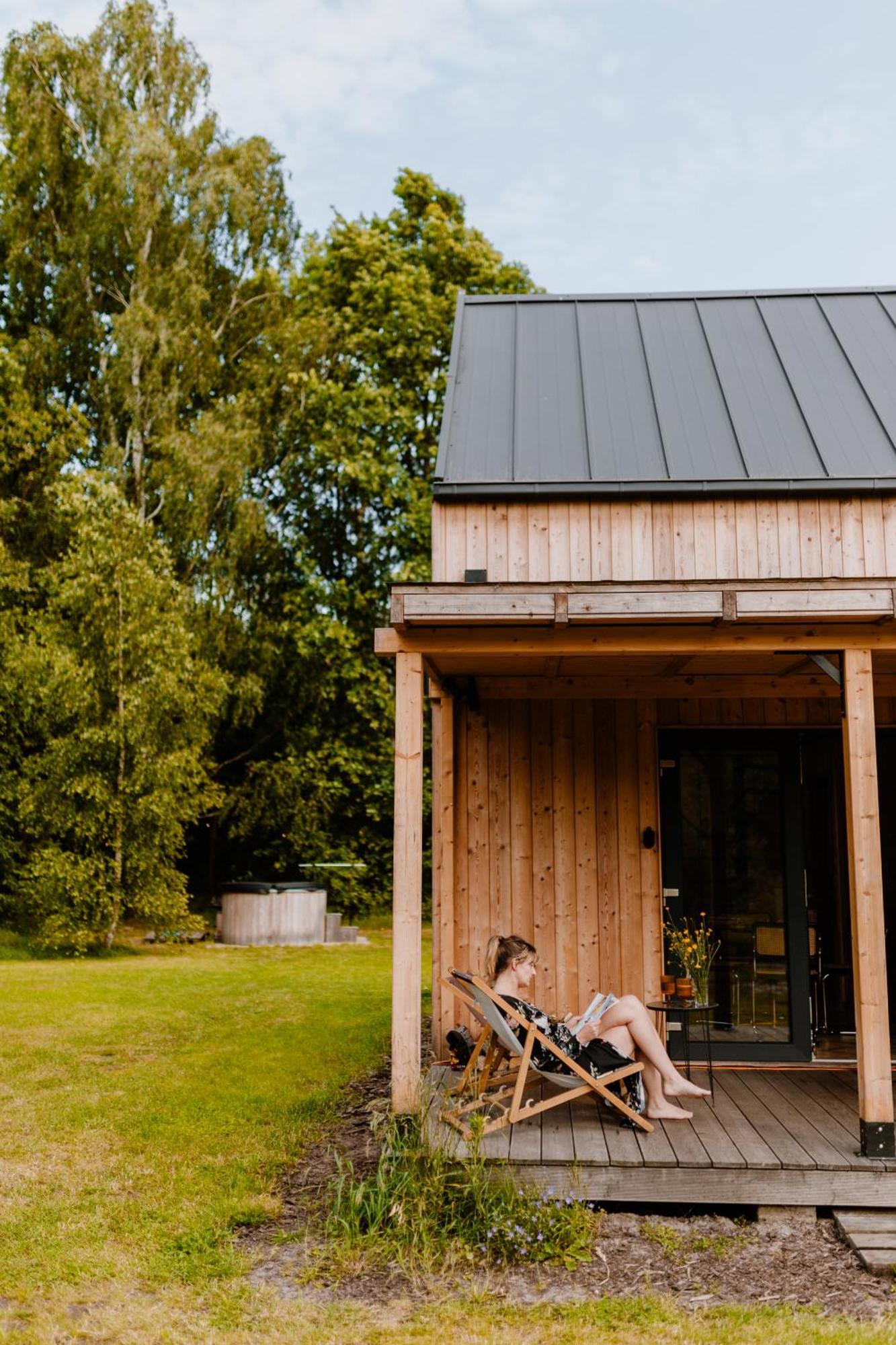 Lashouse - Nowoczesna Stodola Z Widokiem Na Las Bronków Esterno foto